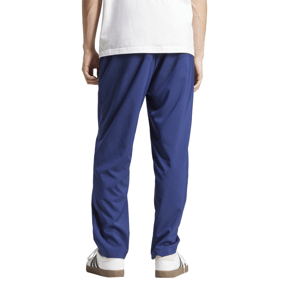 Adidas Essentials Small Logo Open-Hem Stanford Hose Herren