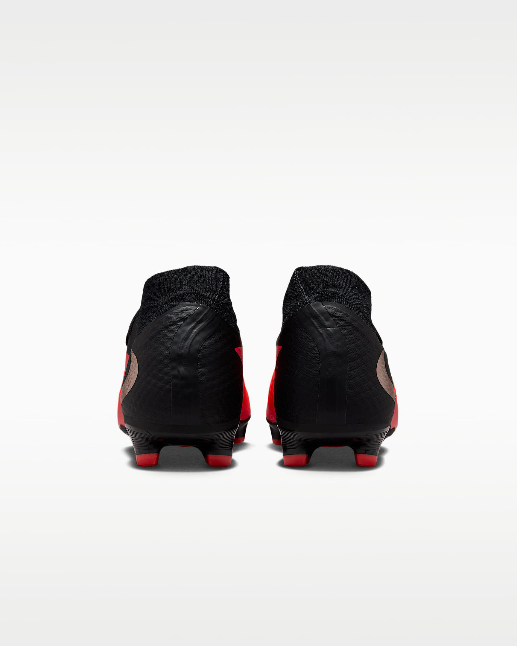 Nike Phantom 6 High Academy Fußballschuh für verschiedene Böden