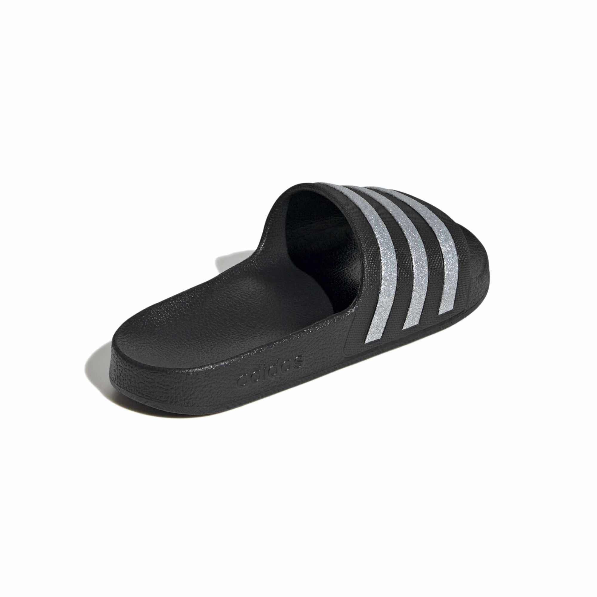 ADILETTE AQUA