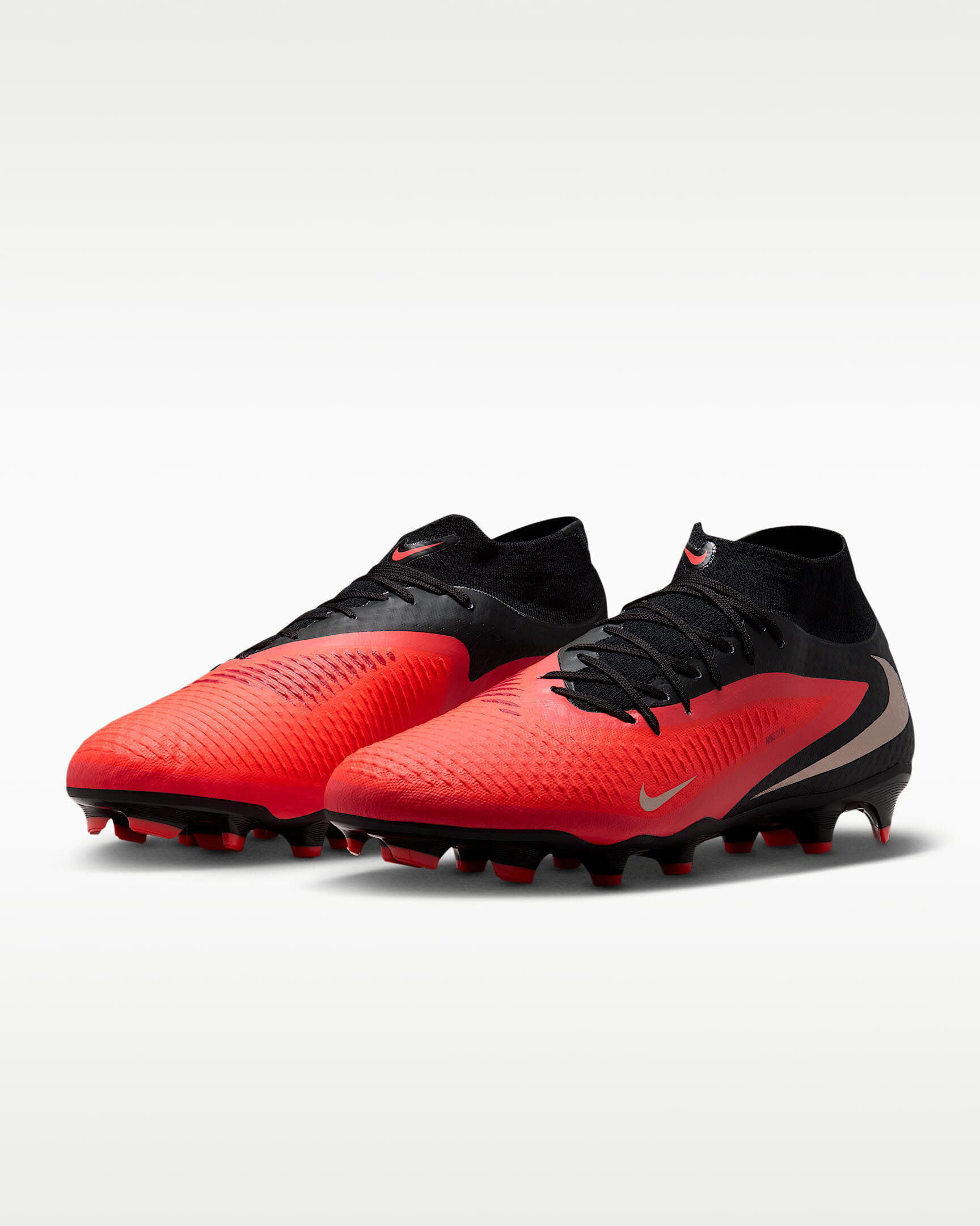 Nike Phantom 6 High Academy Fußballschuh für verschiedene Böden