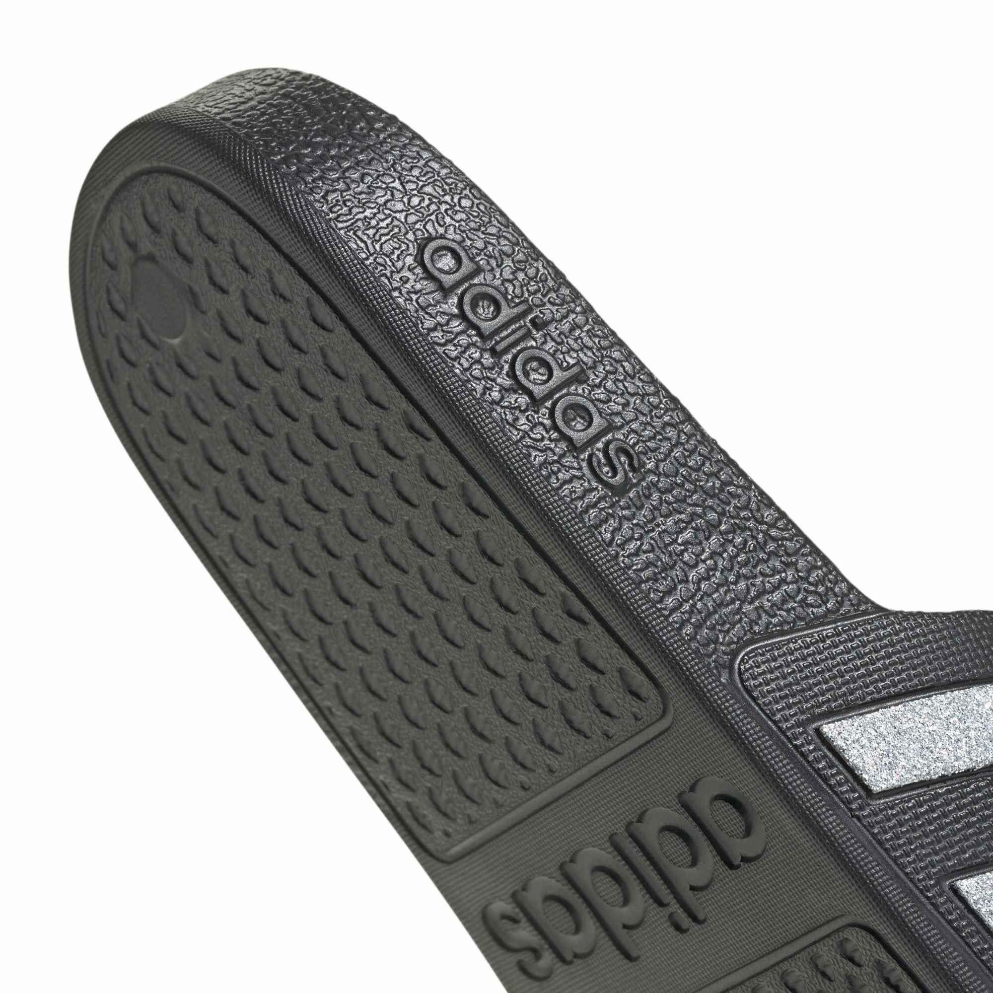 ADILETTE AQUA