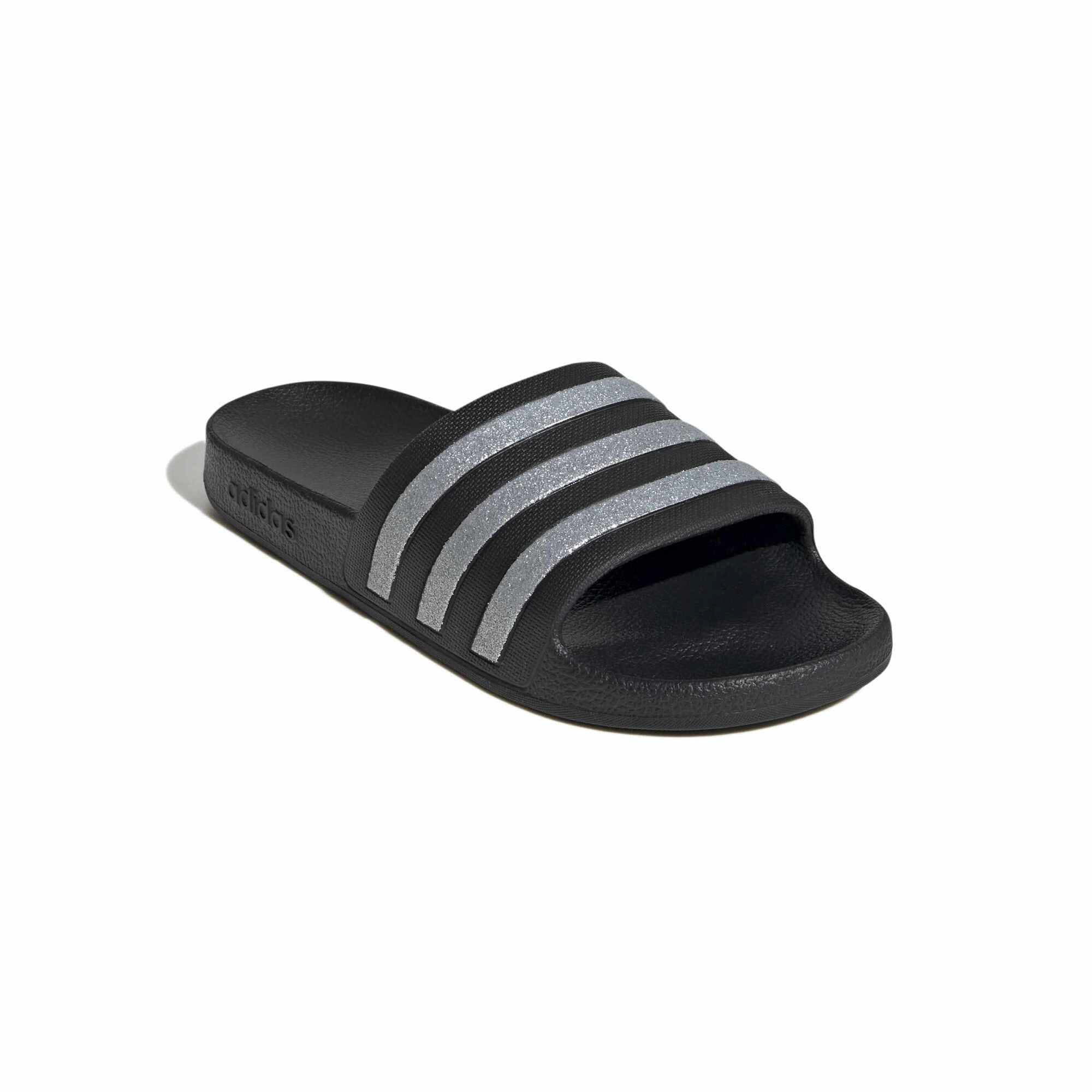 ADILETTE AQUA