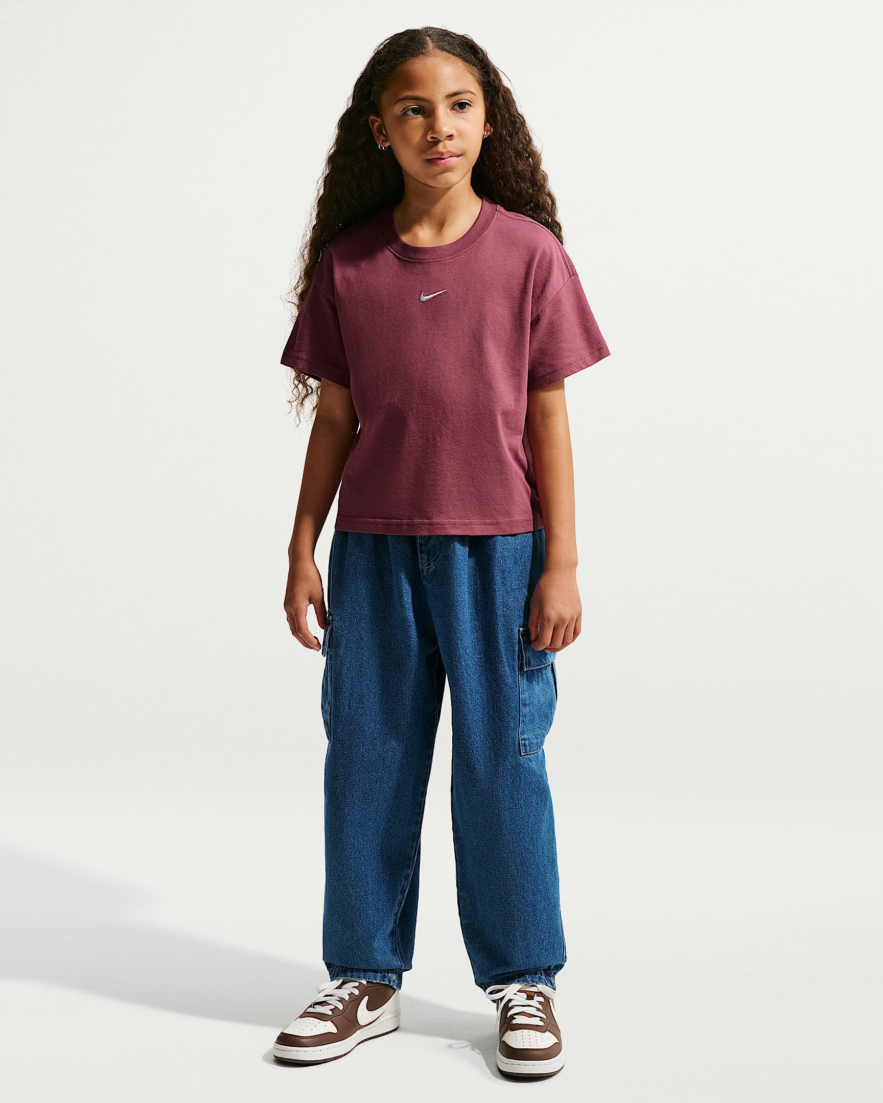 Nike Sportswear Essential T-Shirt für ältere Kinder (Mädchen)