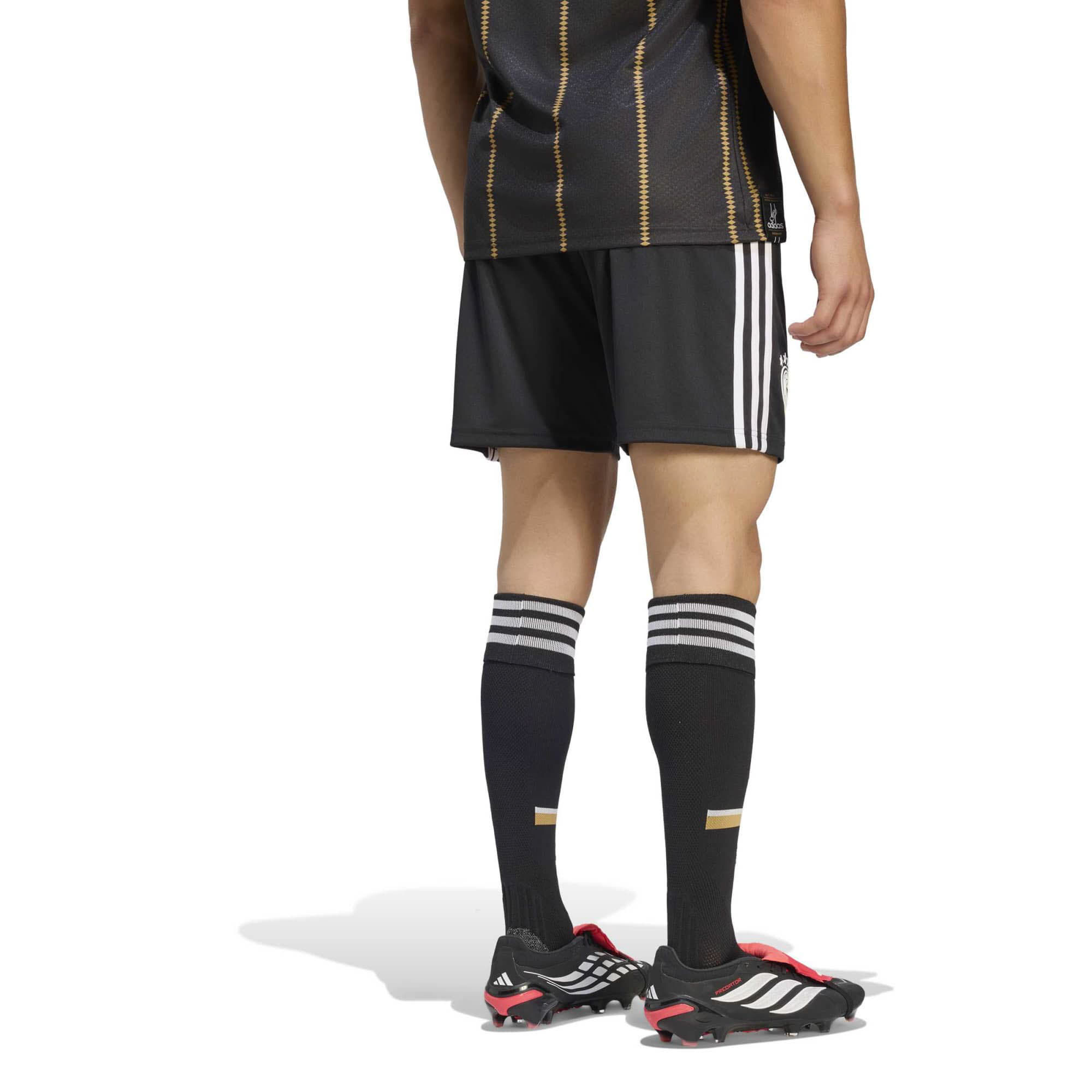 DFB 3RD SHO