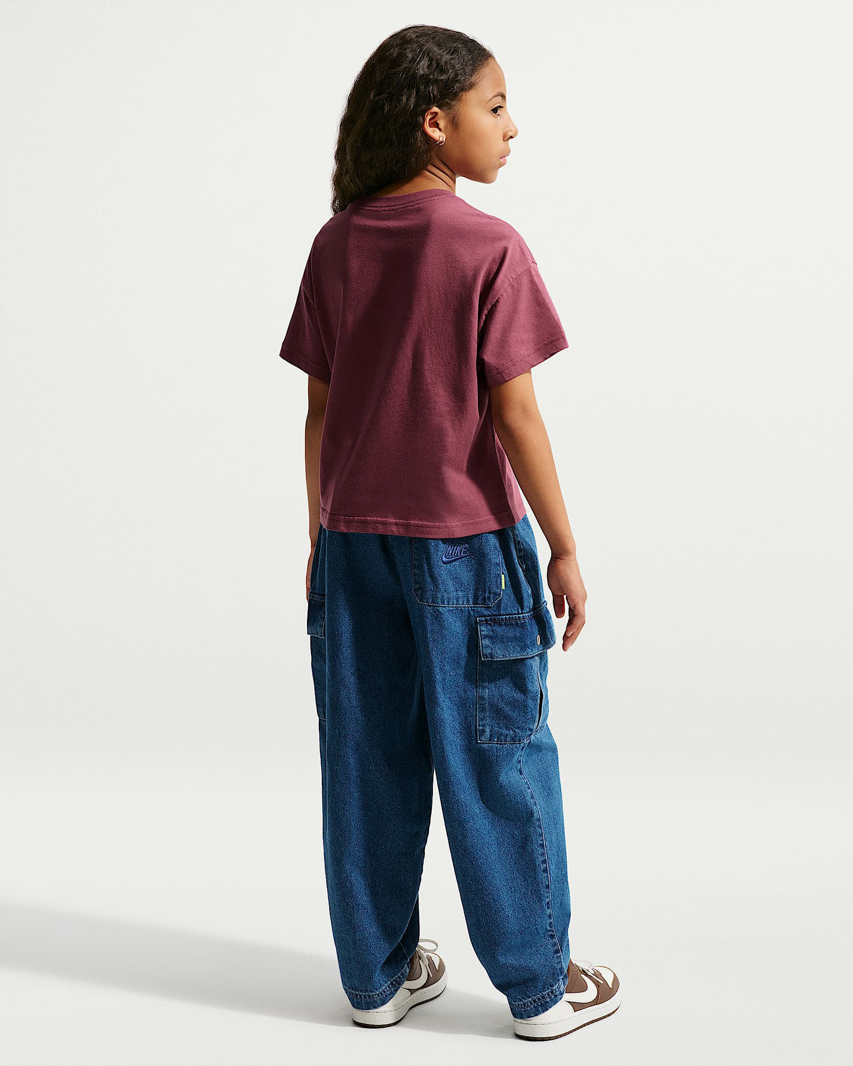 Nike Sportswear Essential T-Shirt für ältere Kinder (Mädchen)