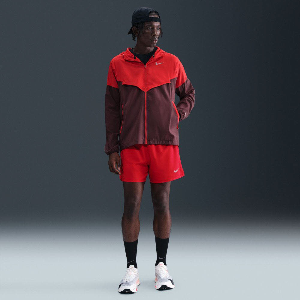 Nike Impossibly Light Windrunner Laufjacke (Herren)