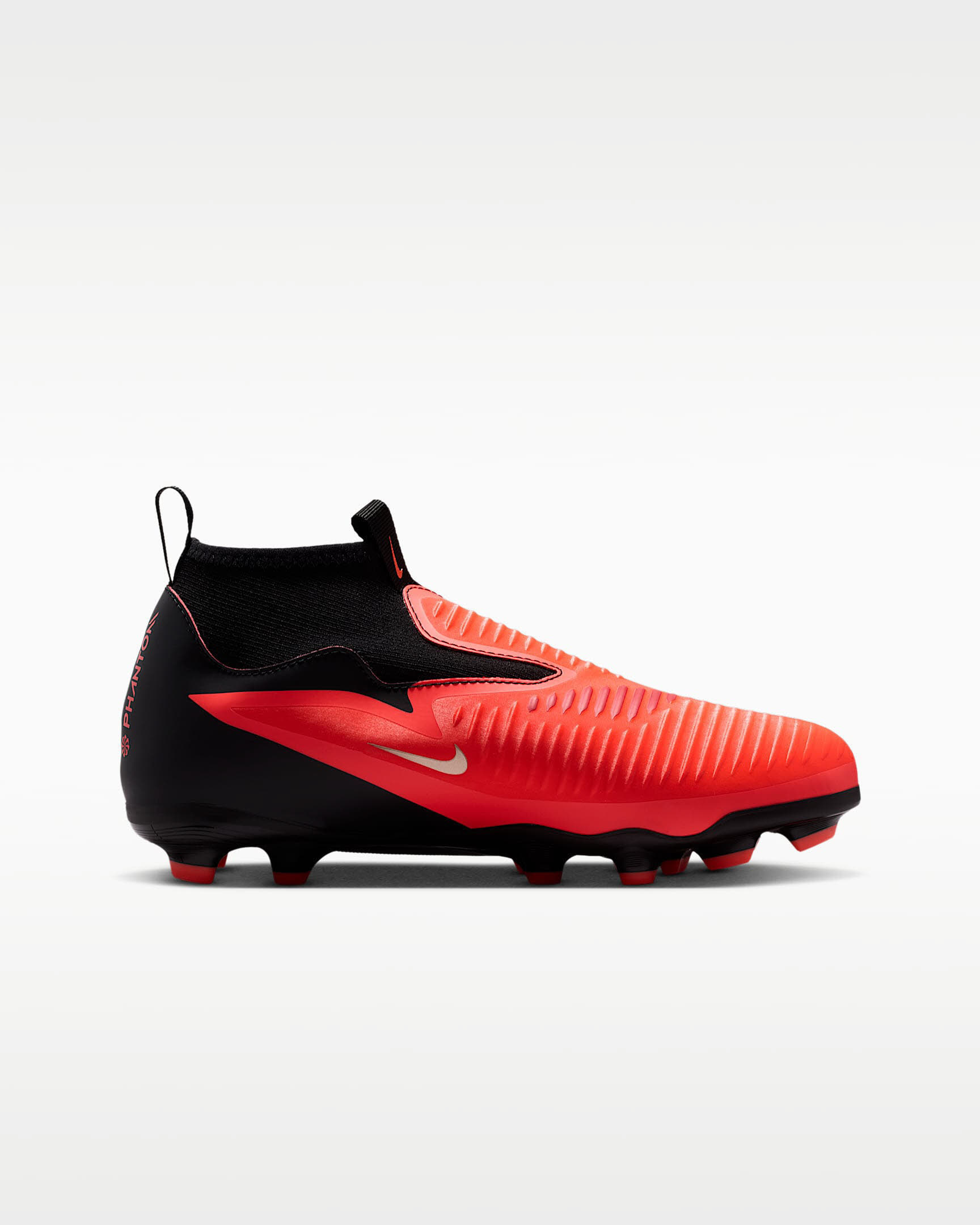 Nike Jr. Phantom 6 High Academy Fußballschuh für verschiedene Böden für ältere Kinder