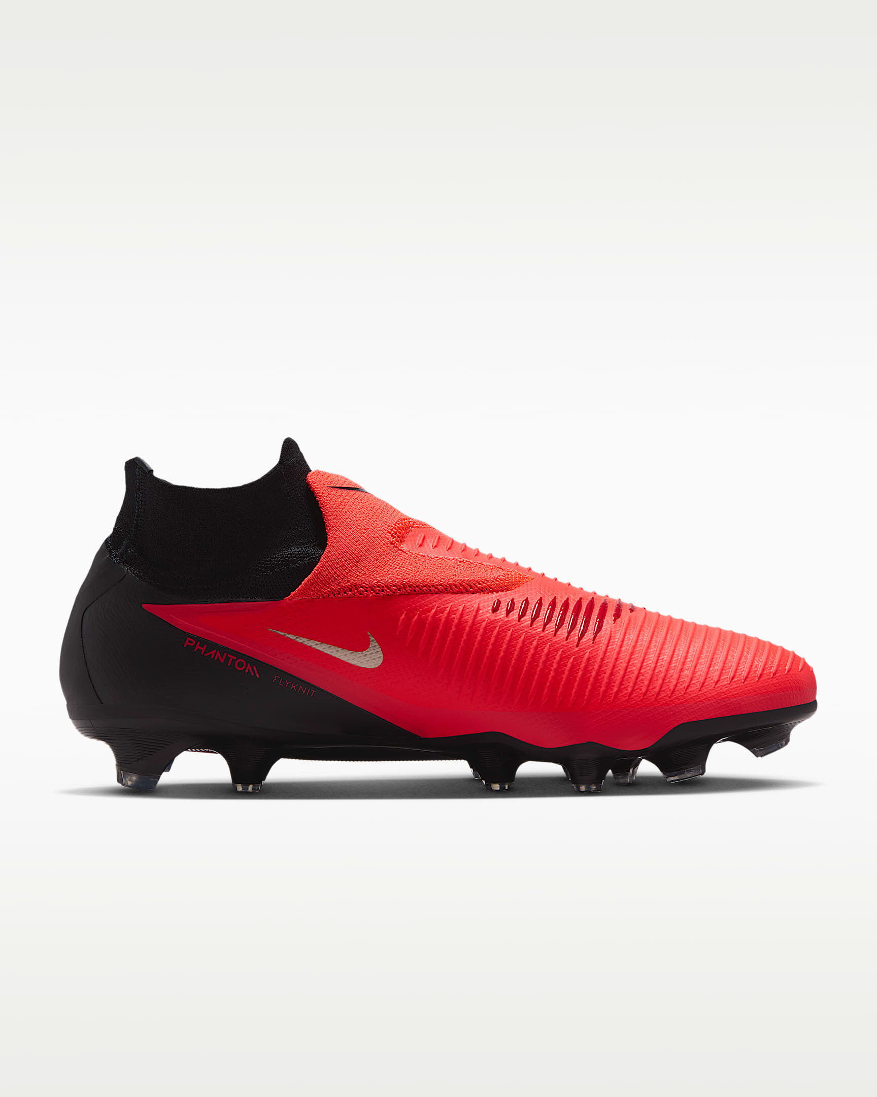 Nike Phantom 6 High Pro Fußballschuh für normalen Rasen