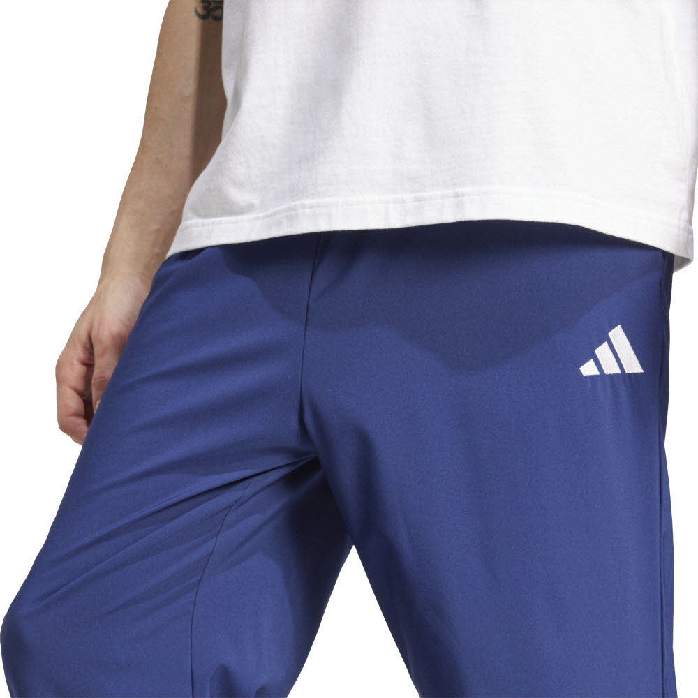 Adidas Essentials Small Logo Open-Hem Stanford Hose Herren