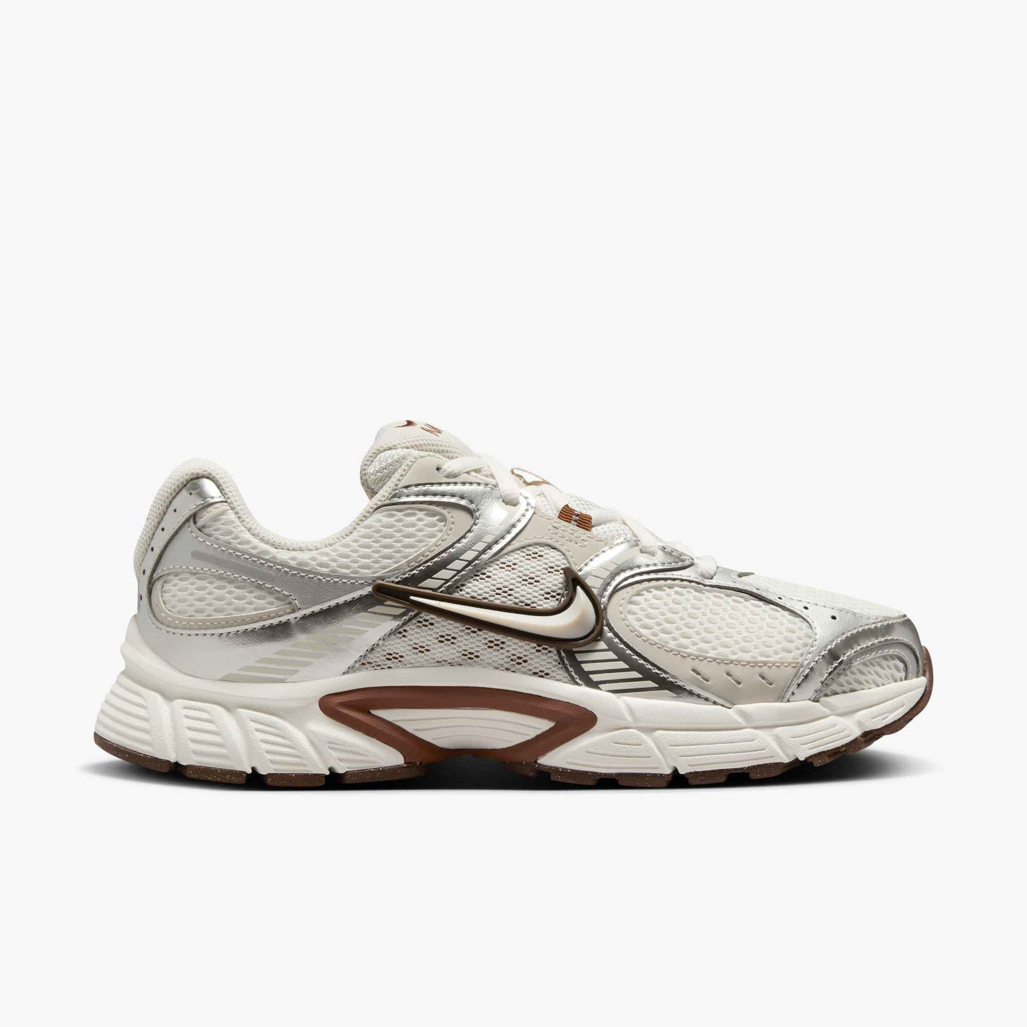 W NIKE V5 RNR