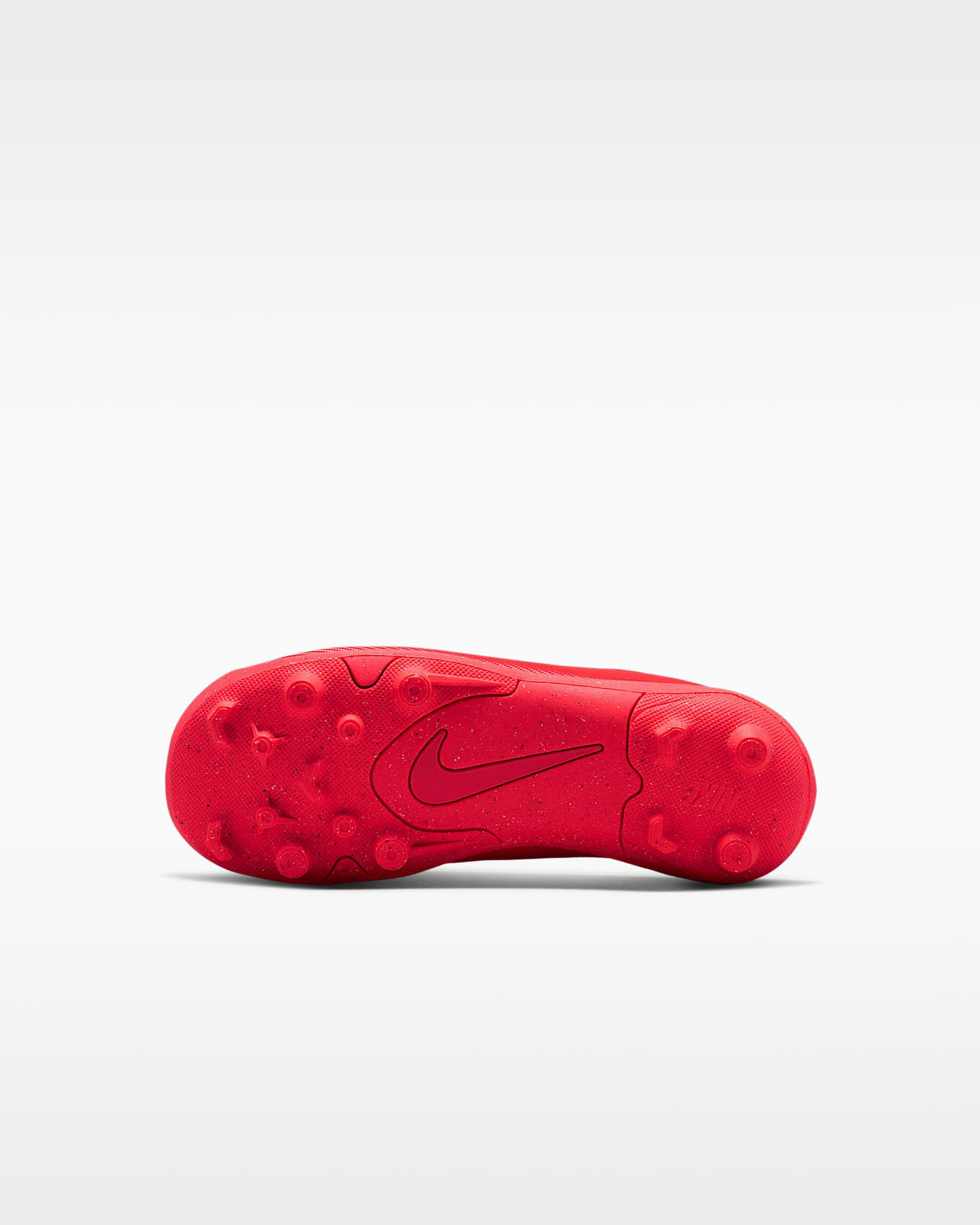 Nike Jr. Mercurial Vapor 17 Club Low-Top-Fußballschuh für verschiedene Böden für jüngere Kinder