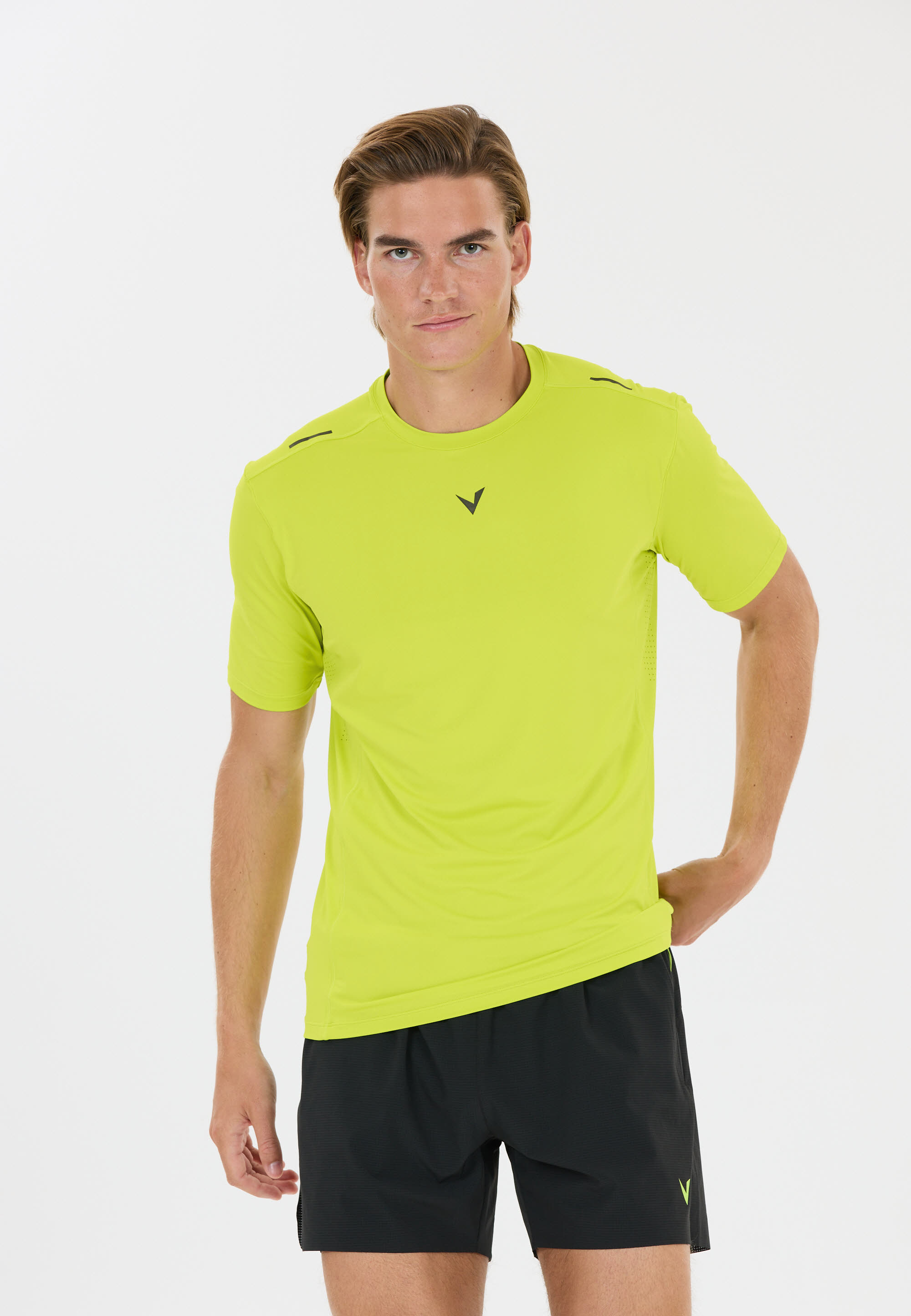 Walton M S/S Performance Tee