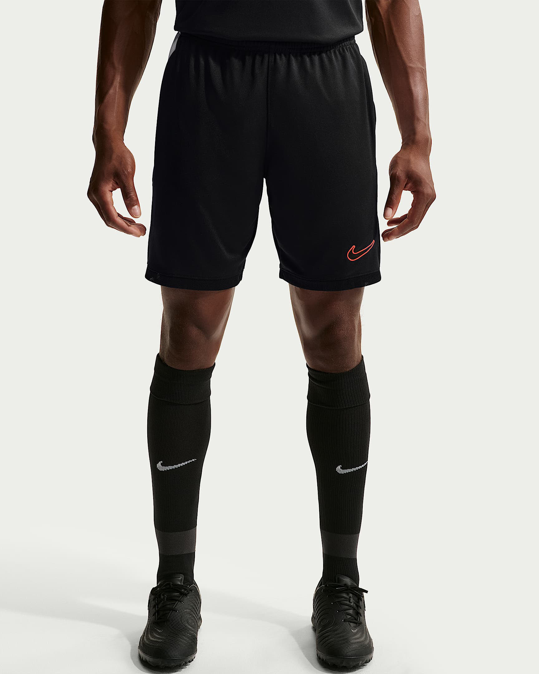 Nike Academy Nike Dri-FIT Fußballshorts für Herren