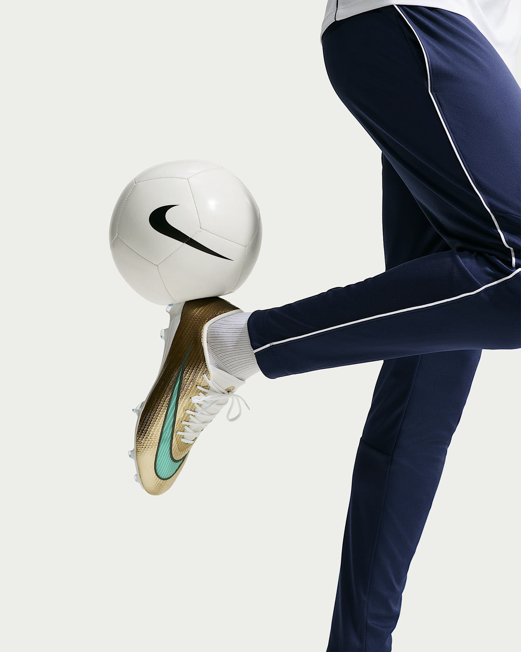 Nike Mercurial Superfly 11 Pro „Kylian Mbappé“ Low-Top-Fußballschuh für normalen Rasen