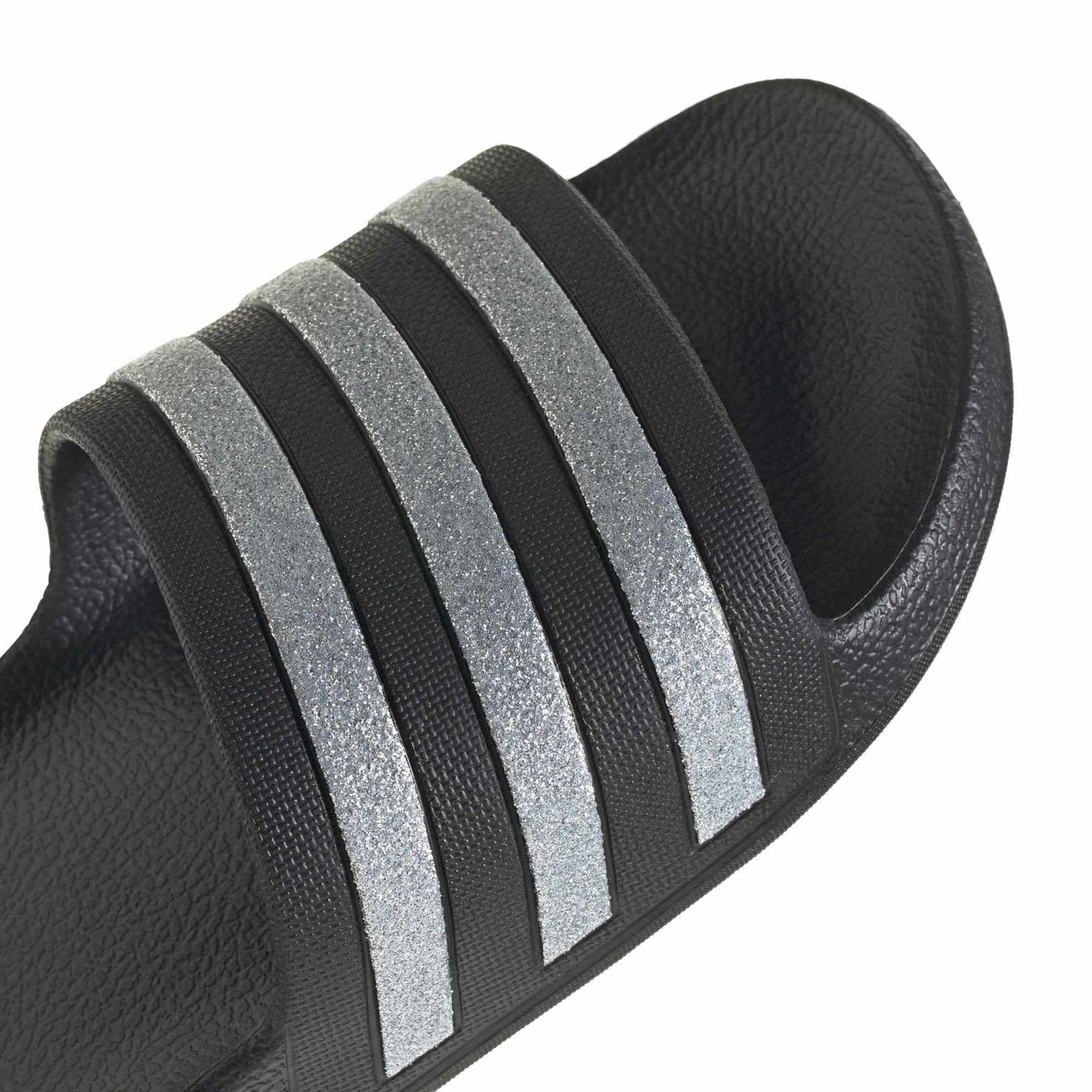 ADILETTE AQUA