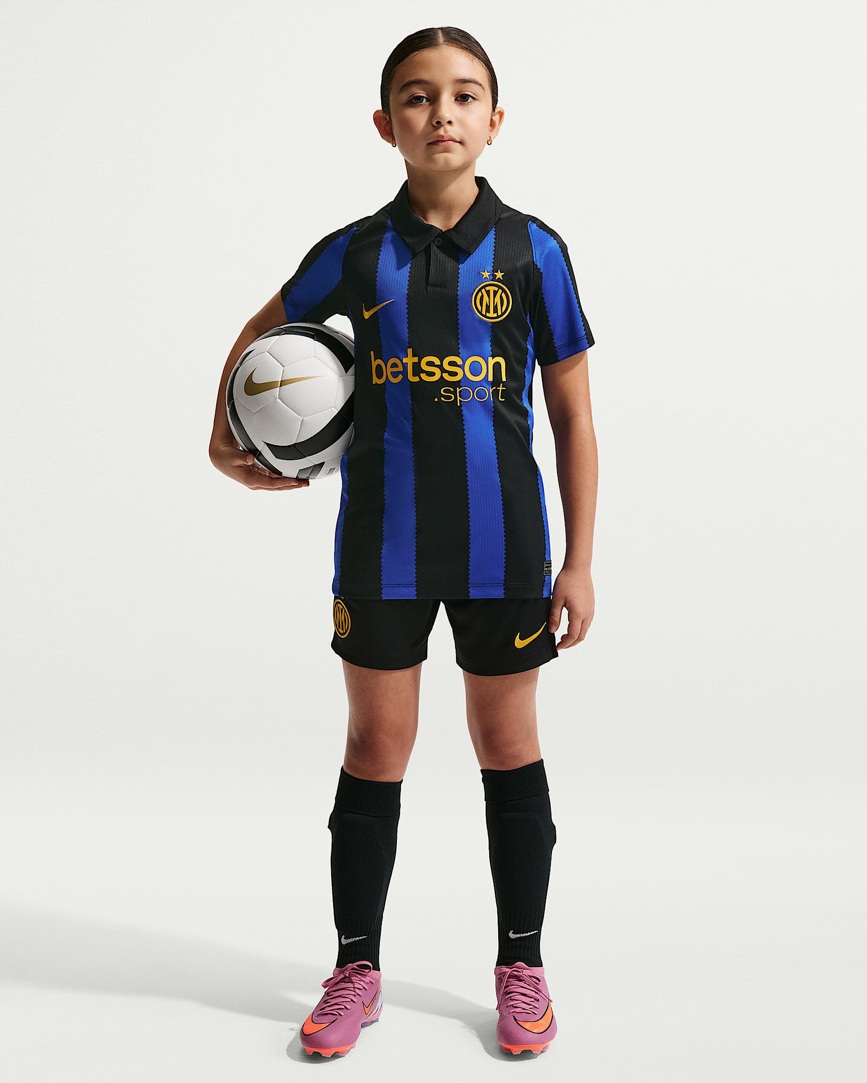 Inter Mailand 2026/27 Stadium Home Nike Dri-FIT Replika-Fußballtrikot (ältere Kinder)