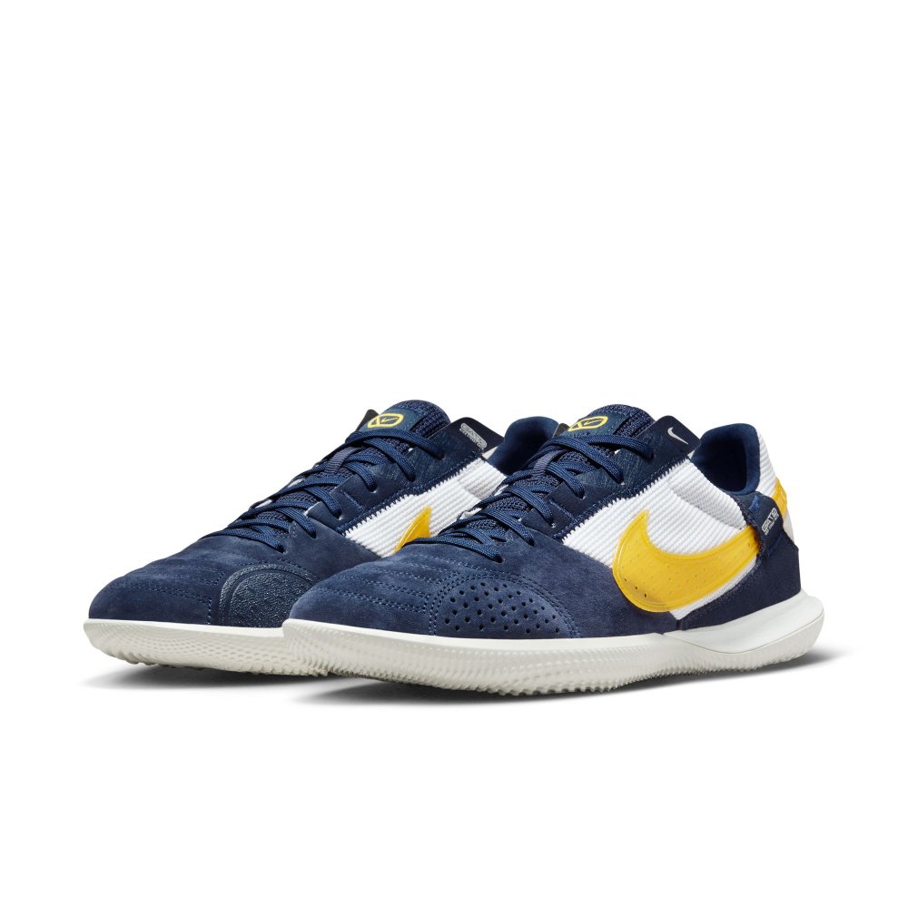 NIKE STREETGATO