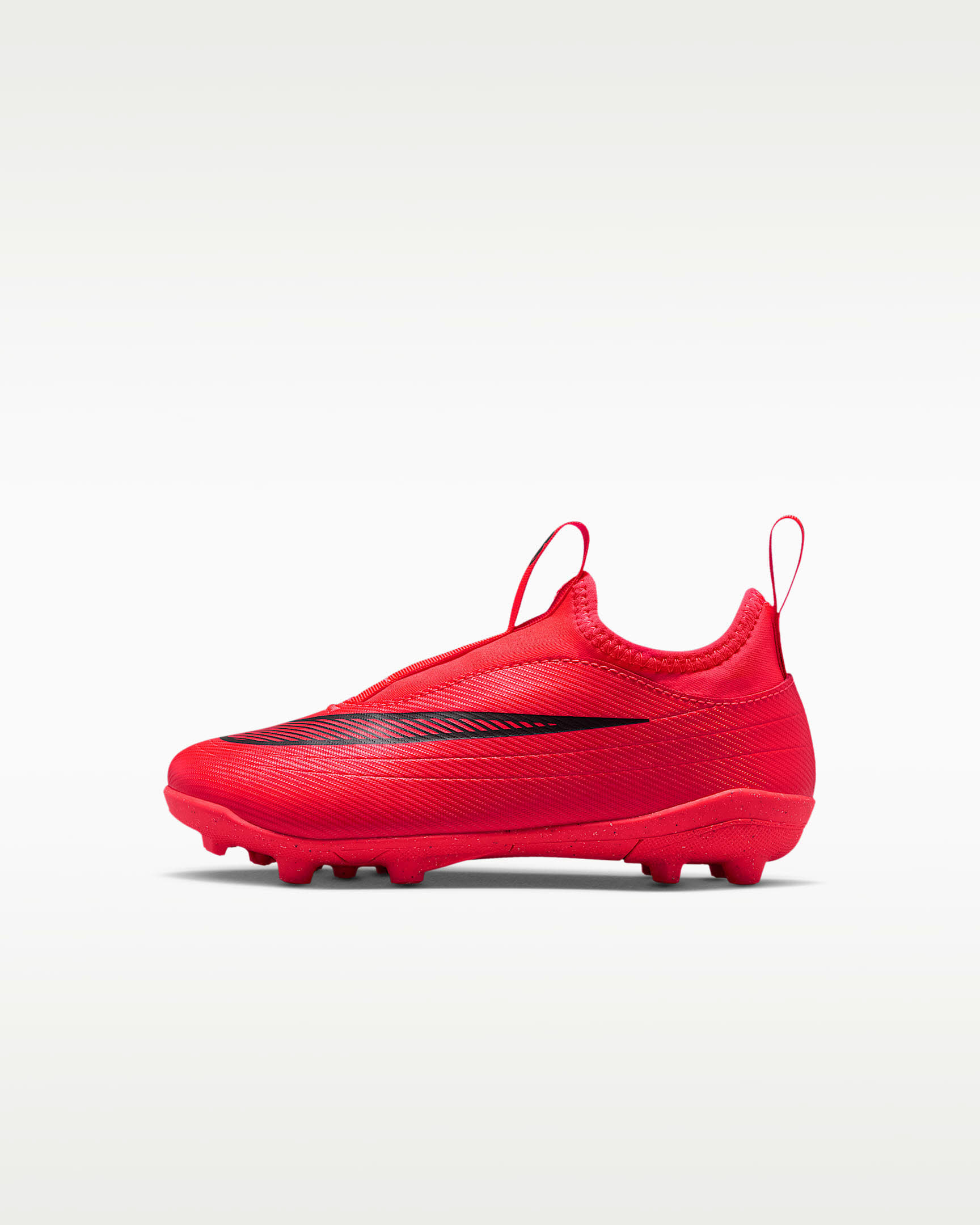 Nike Jr. Mercurial Vapor 17 Club Low-Top-Fußballschuh für verschiedene Böden für jüngere Kinder