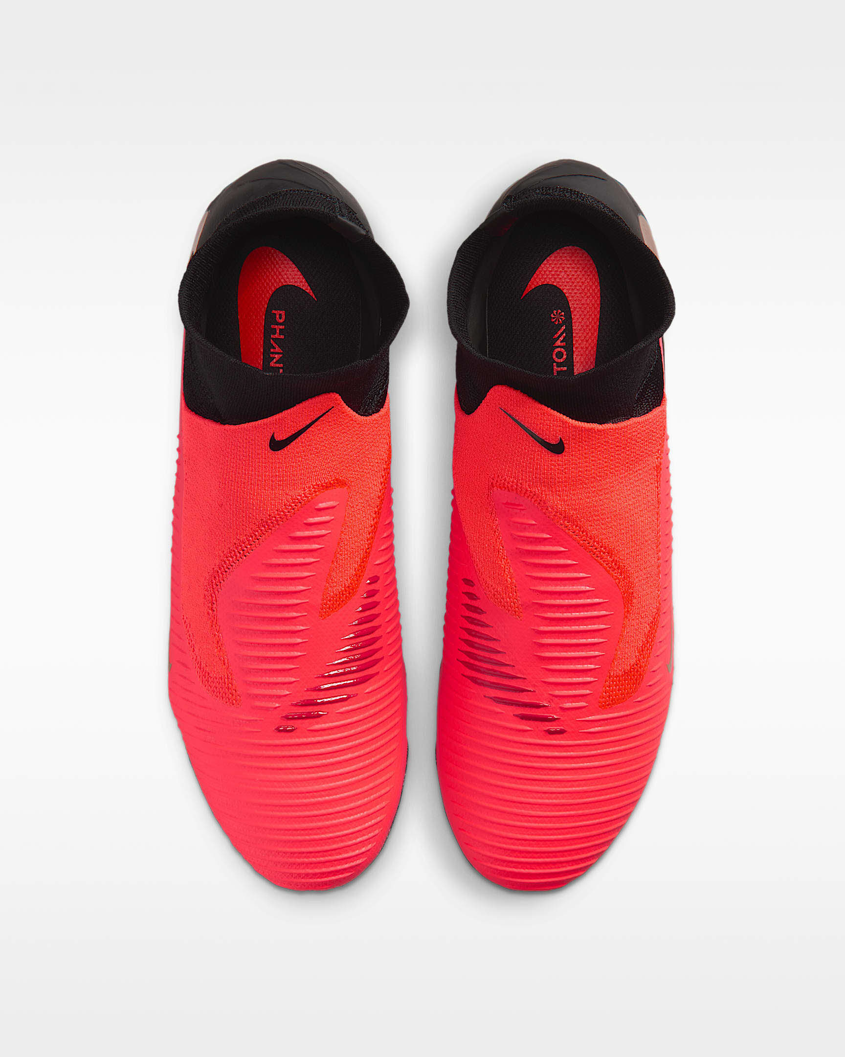 Nike Phantom 6 High Pro Fußballschuh für normalen Rasen