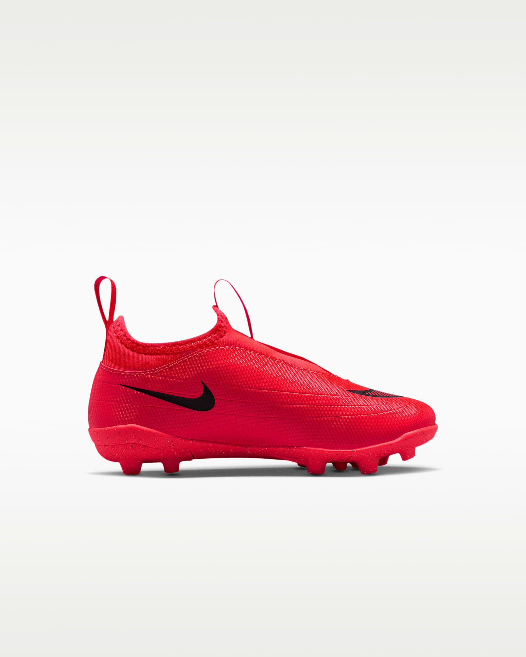 Nike Jr. Mercurial Vapor 17 Club Low-Top-Fußballschuh für verschiedene Böden für jüngere Kinder